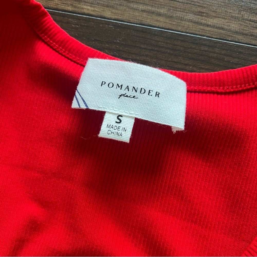 Tuckernuck Pomander Place Red Ribbed Top NWOT - Picture 6 of 7